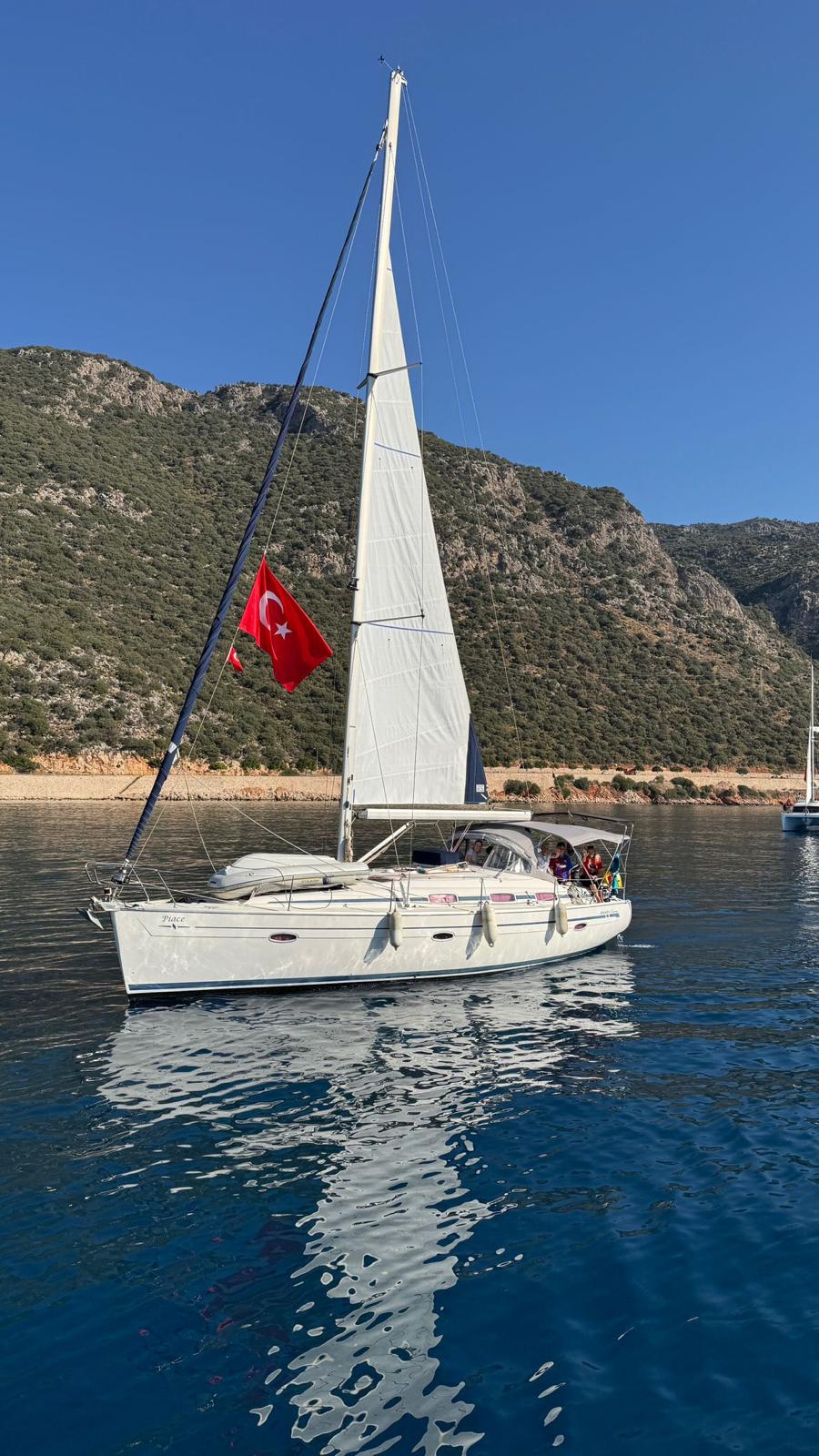 Bavaria 39